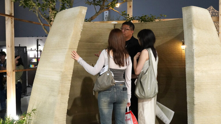 Li-Wu Building a Walk-In Landscape with Large-Scale Cement 3D Printing